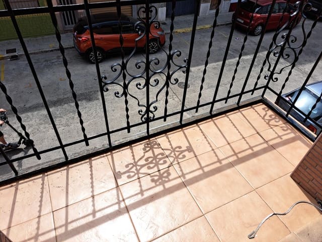 6 sypialnia Dom na sprzedaż w Carcaixent z garażem - 250 000 € (Ref: 9059696)