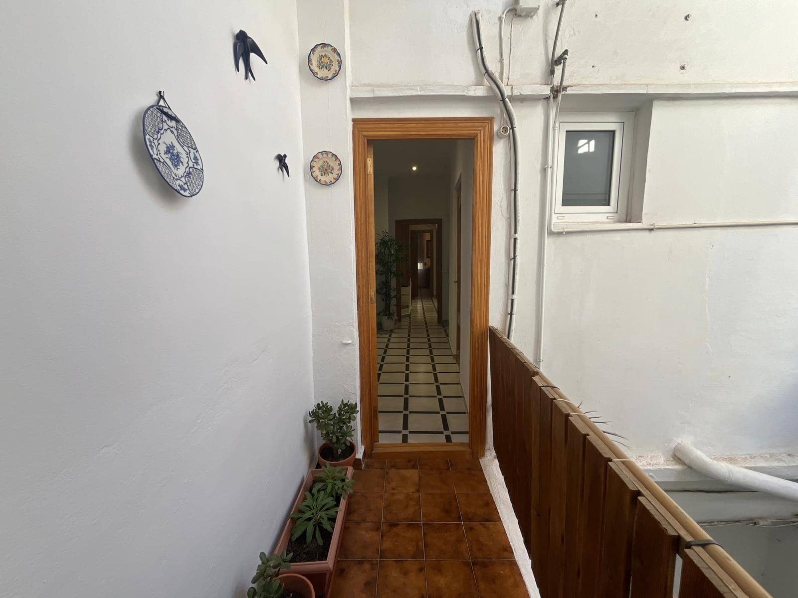 7 soveværelse Byhus til salg i Alzira - € 188.000 (Ref: 9085222)