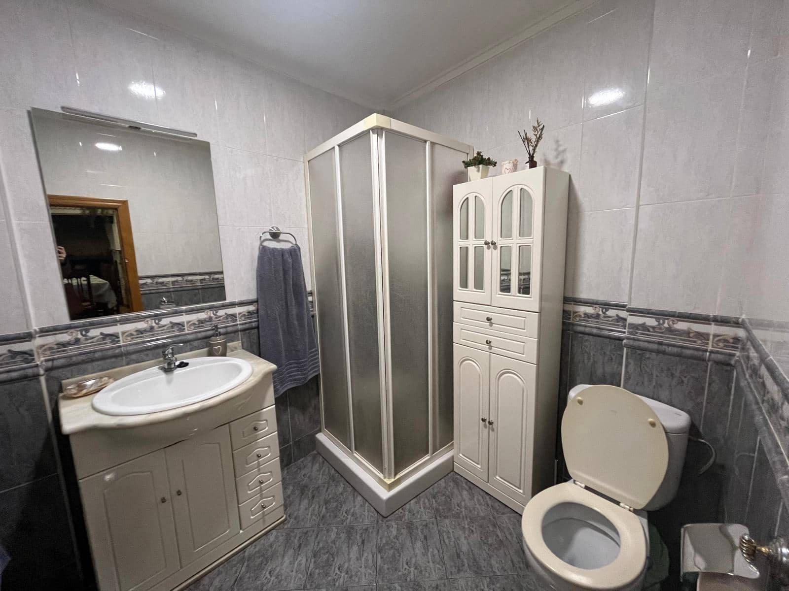 7 soveværelse Byhus til salg i Alzira - € 188.000 (Ref: 9085222)