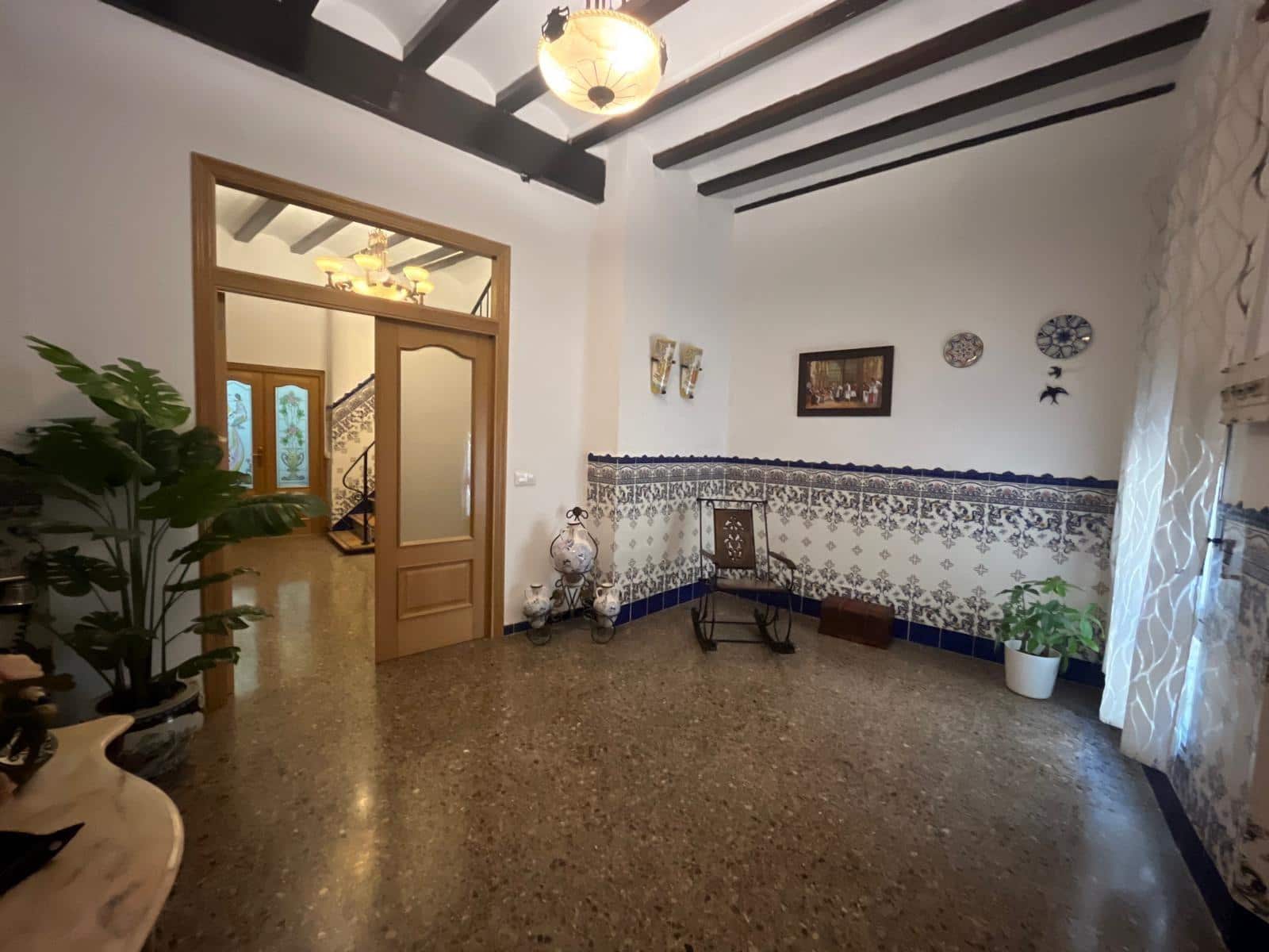 7 soverom Hus til salgs i Alzira - € 185 000 (Ref: 9085222)