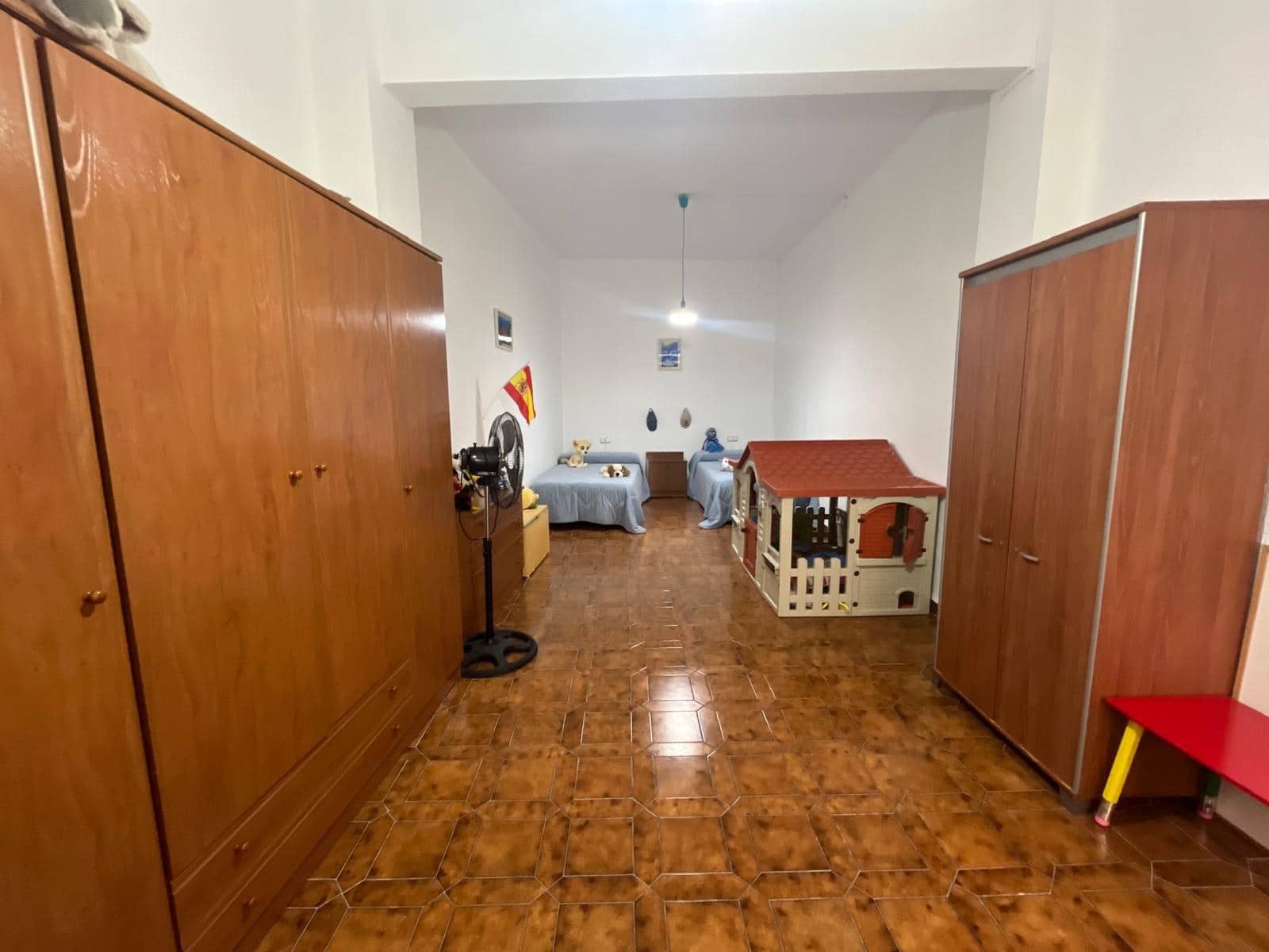 7 soverom Hus til salgs i Alzira - € 185 000 (Ref: 9085222)