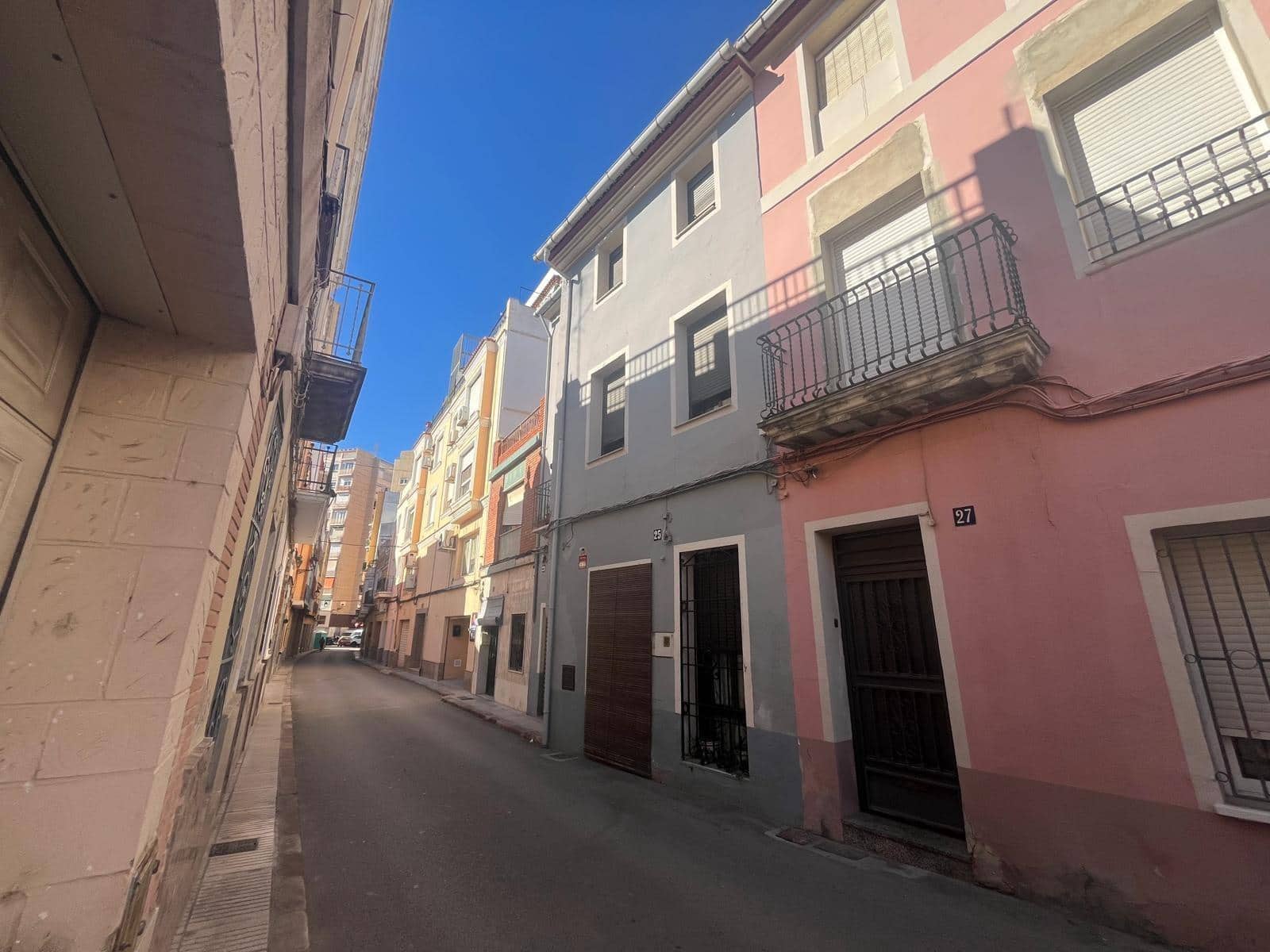 7 soverom Hus til salgs i Alzira - € 185 000 (Ref: 9085222)
