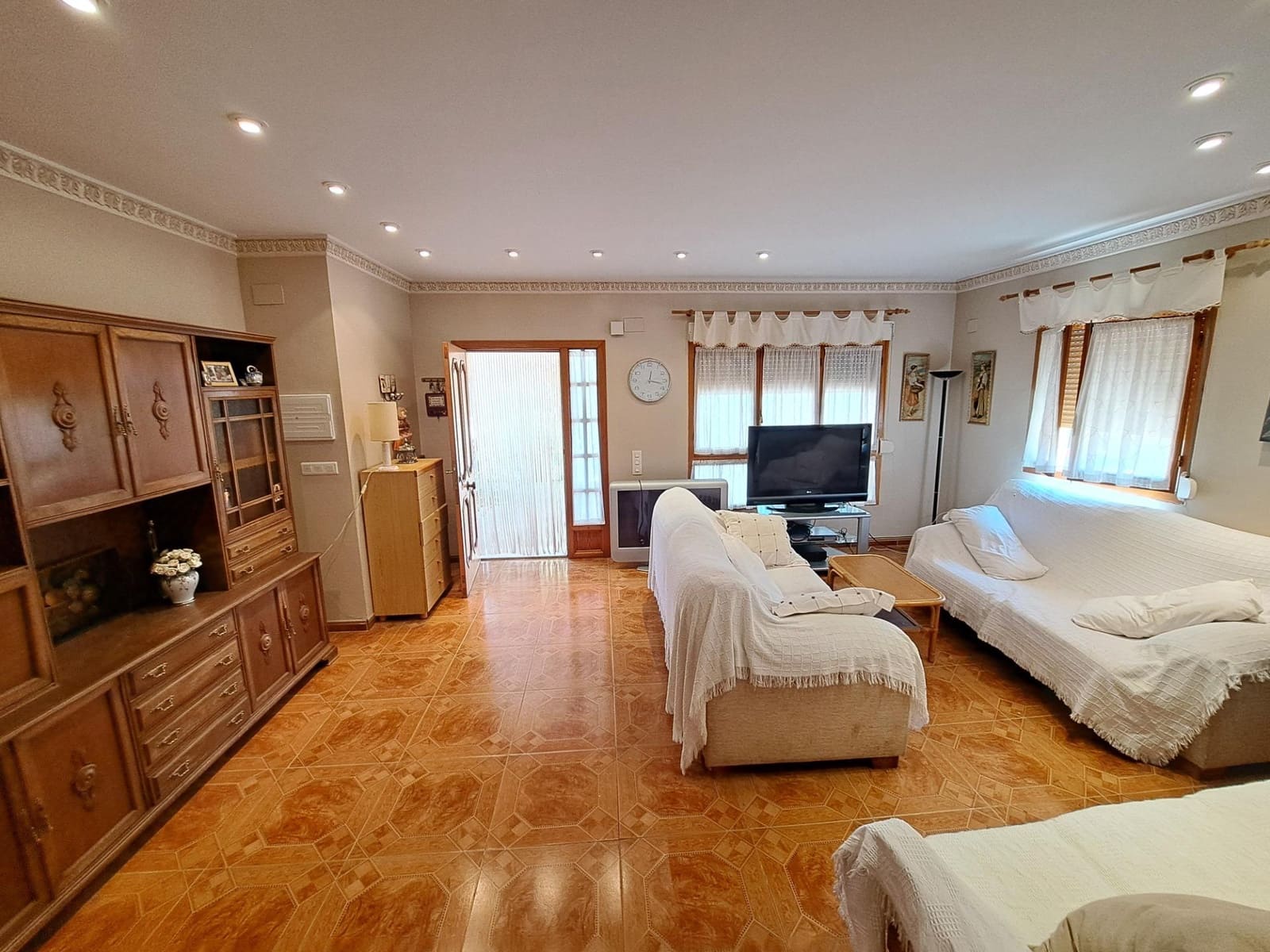 6 soveværelse Villa til salg i Alberic med swimmingpool garage - € 450.000 (Ref: 9106476)