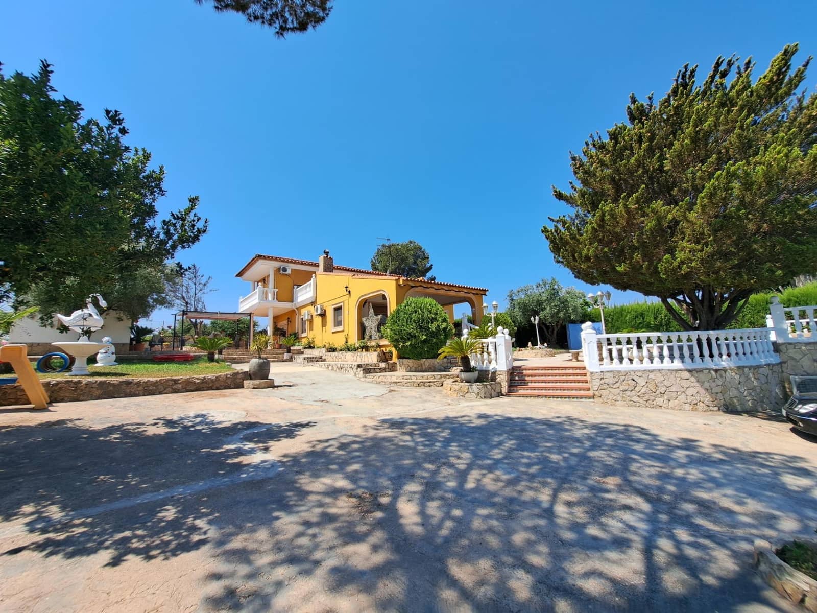 6 soveværelse Villa til salg i Alberic med swimmingpool garage - € 450.000 (Ref: 9106476)