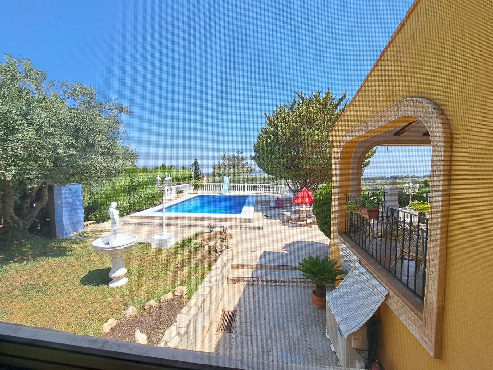 6 soveværelse Villa til salg i Alberic med swimmingpool garage - € 450.000 (Ref: 9106476)