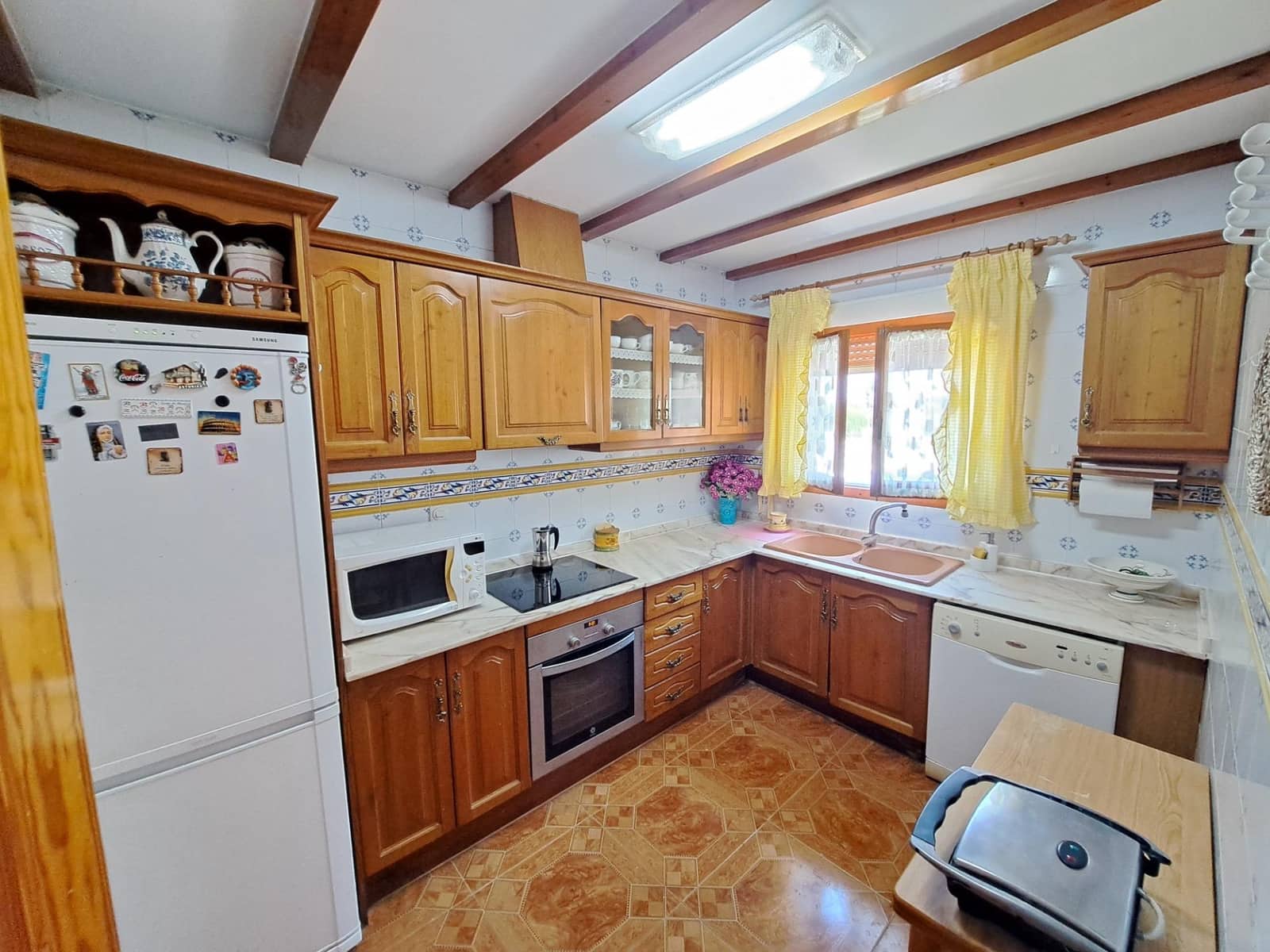 6 soveværelse Villa til salg i Alberic med swimmingpool garage - € 450.000 (Ref: 9106476)