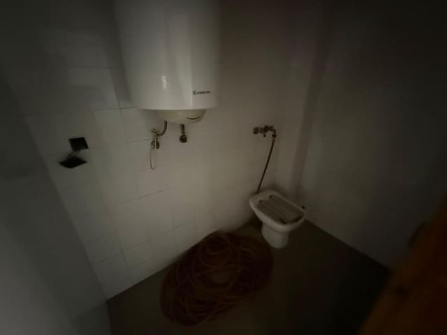 Bedrijf te koop in Valencia stad - € 1.000.000 (Ref: 9110197)