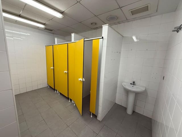 Bedrijf te koop in Valencia stad - € 1.000.000 (Ref: 9110197)