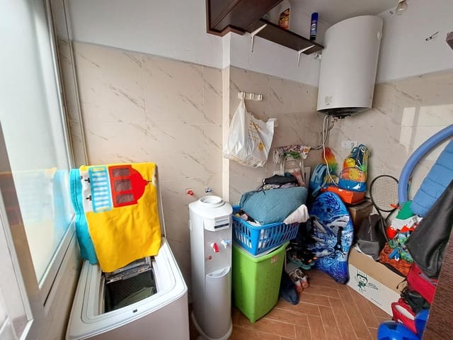 2 slaapkamer Flat te koop in Polinyà de Xúquer - € 80.000 (Ref: 9118657)