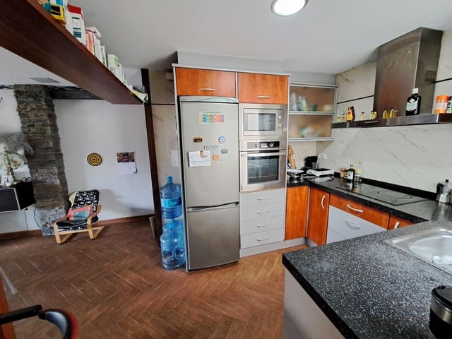 2 slaapkamer Flat te koop in Polinyà de Xúquer - € 80.000 (Ref: 9118657)