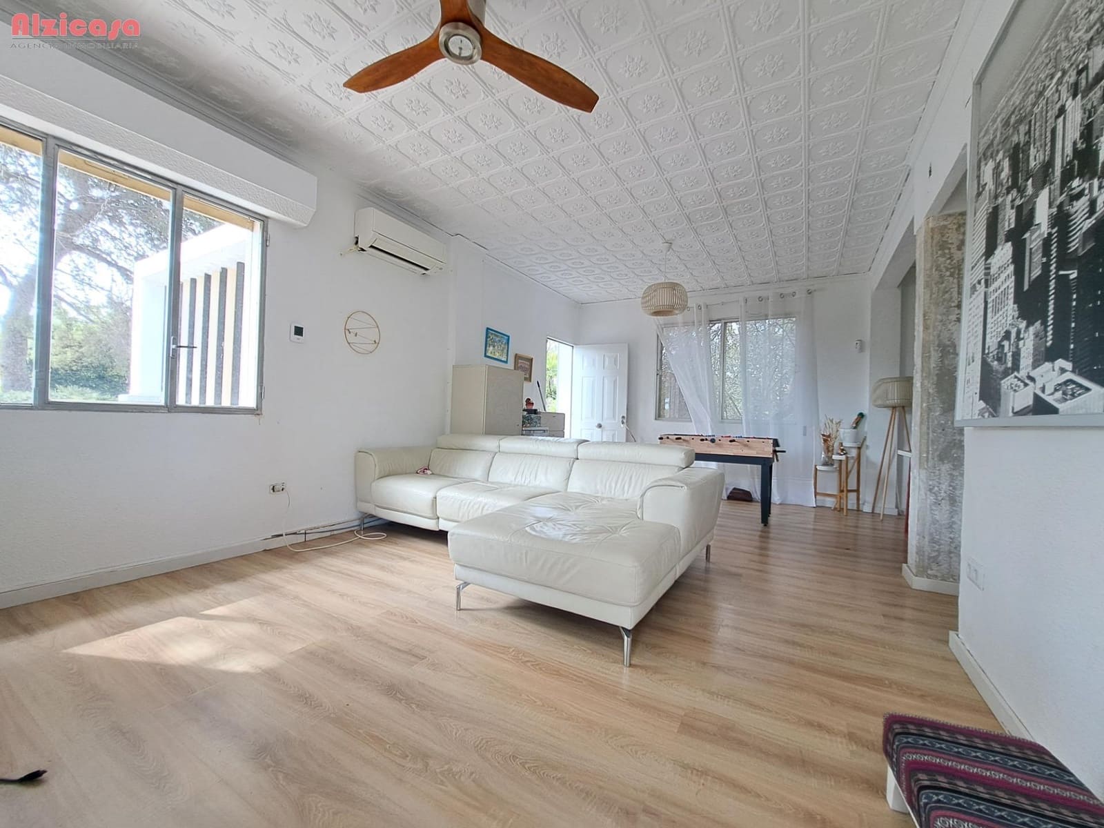 4 soveværelse Villa til salg i Alzira med swimmingpool - € 330.000 (Ref: 9118659)