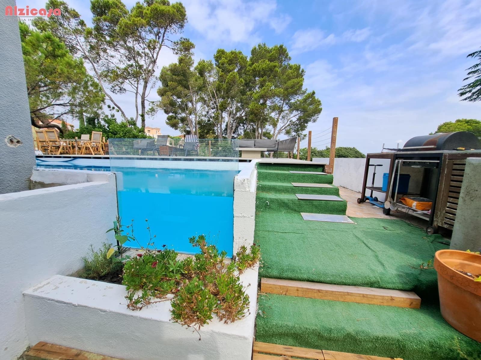 4 soveværelse Villa til salg i Alzira med swimmingpool - € 330.000 (Ref: 9118659)