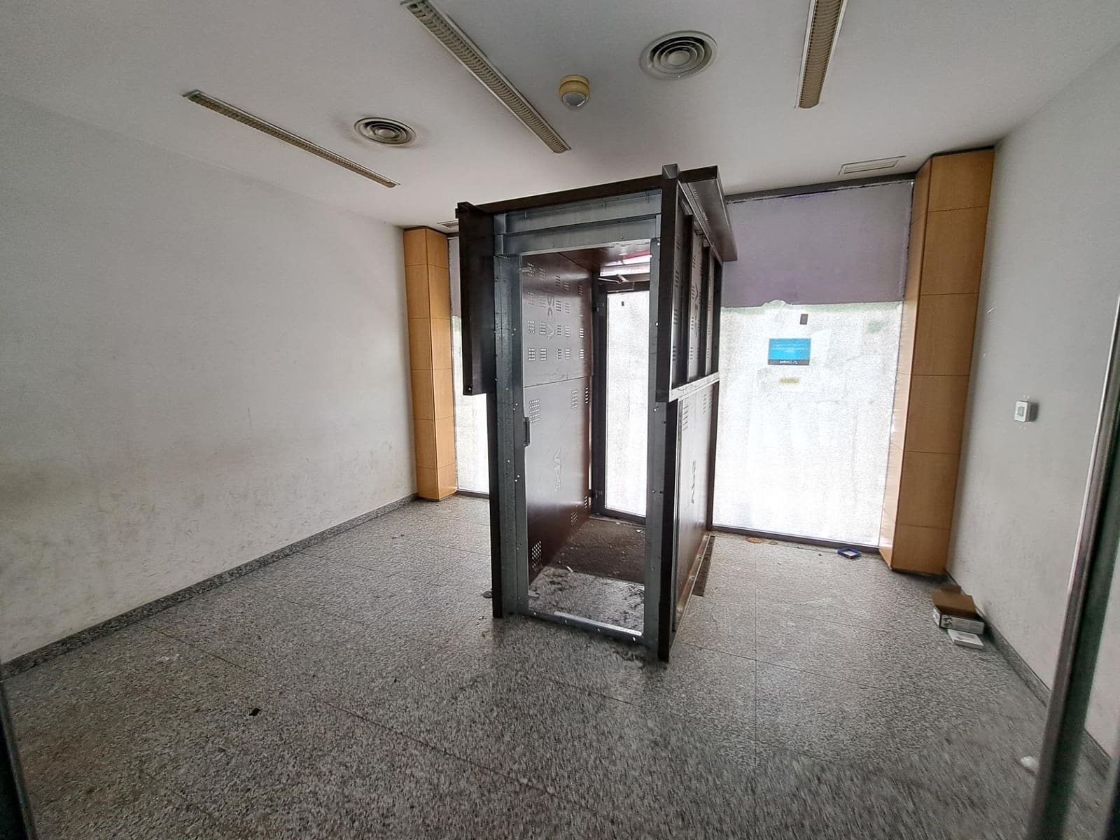 Komercyjne na sprzedaż w Alzira - 143 500 € (Ref: 9128197)