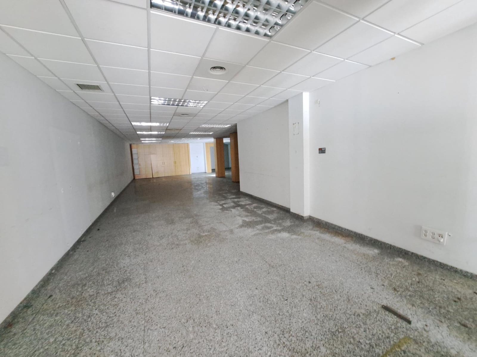 Komercyjne na sprzedaż w Alzira - 143 500 € (Ref: 9128197)