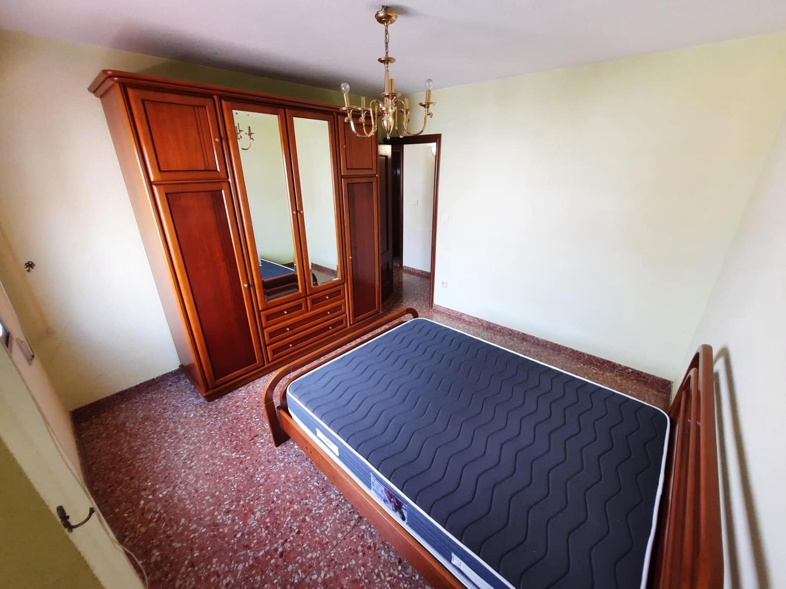 4 soverom Leilighet til salgs i Alzira - € 140 000 (Ref: 9129700)