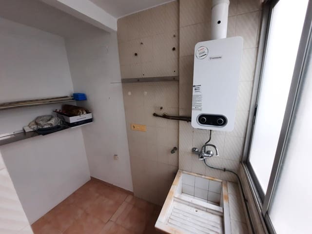 4 soverom Leilighet til salgs i Alzira - € 140 000 (Ref: 9129700)