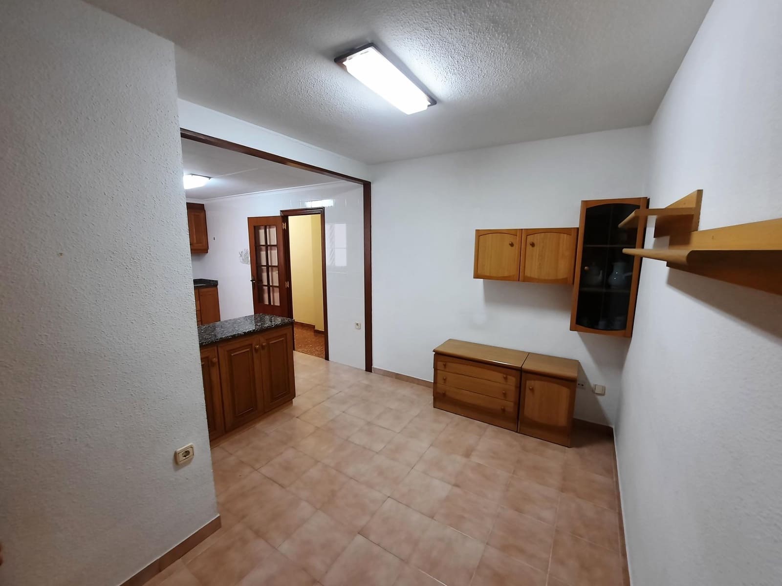 4 soverom Leilighet til salgs i Alzira - € 140 000 (Ref: 9129700)