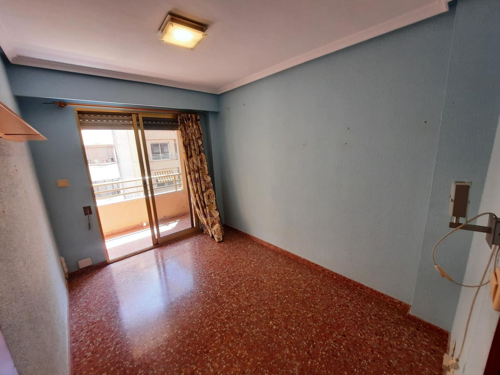 4 soverom Leilighet til salgs i Alzira - € 140 000 (Ref: 9129700)
