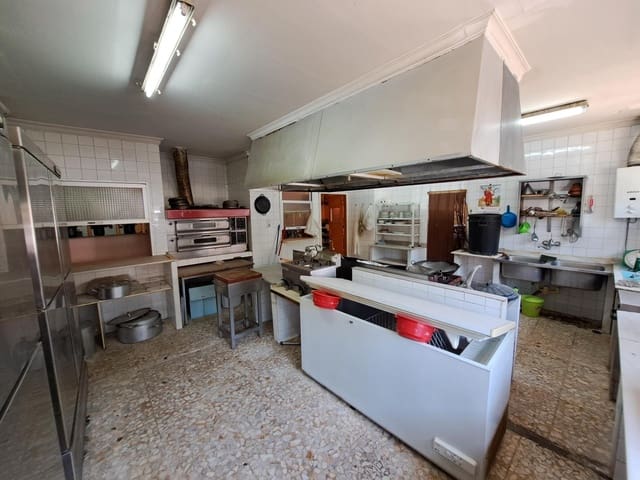 Comercial para venda em Alzira - 200 000 € (Ref: 9129701)