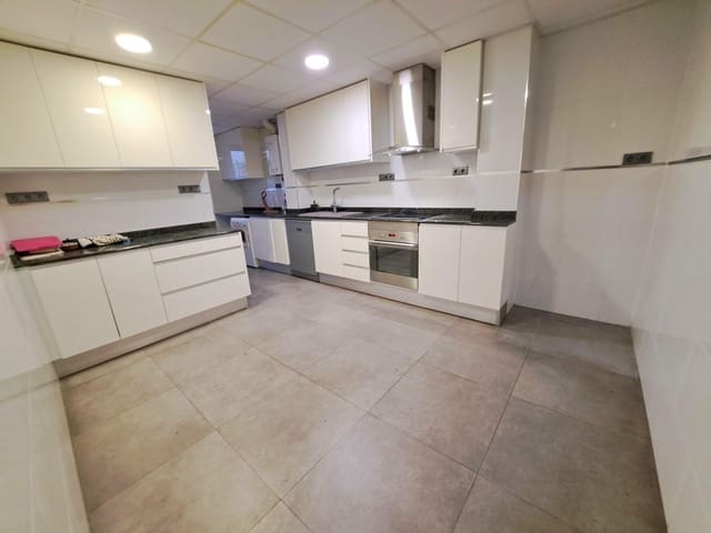 4 soveværelse Lejlighed til salg i Alzira - € 168.000 (Ref: 9162225)