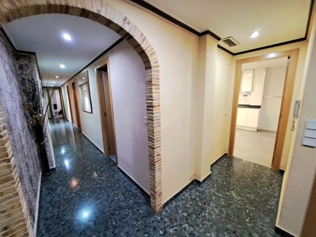 4 soveværelse Lejlighed til salg i Alzira - € 168.000 (Ref: 9162225)