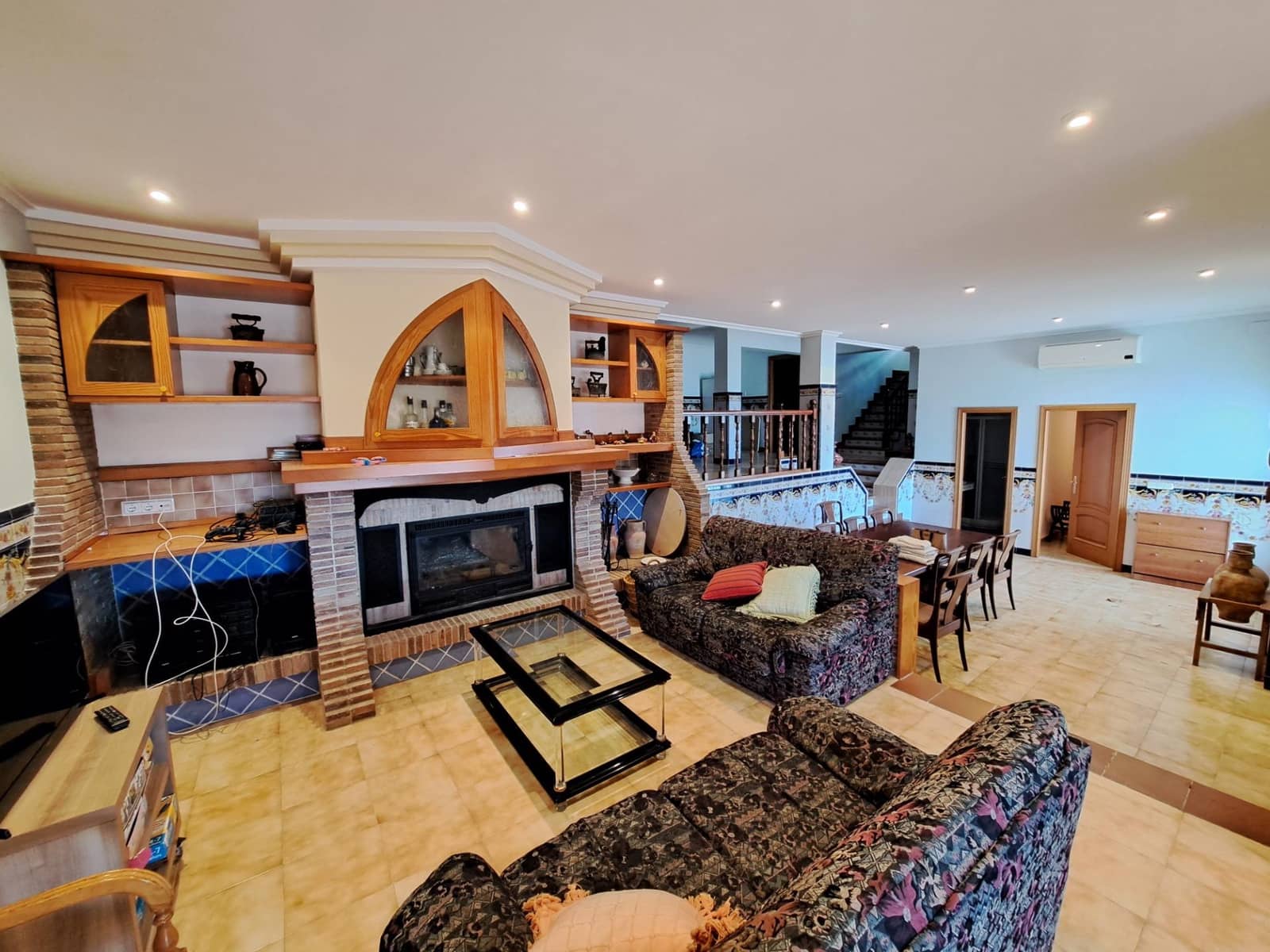 6 soveværelse Villa til salg i Alzira med swimmingpool garage - € 650.000 (Ref: 9163675)