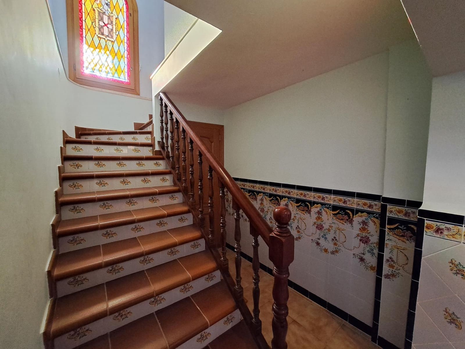 6 soveværelse Villa til salg i Alzira med swimmingpool garage - € 650.000 (Ref: 9163675)