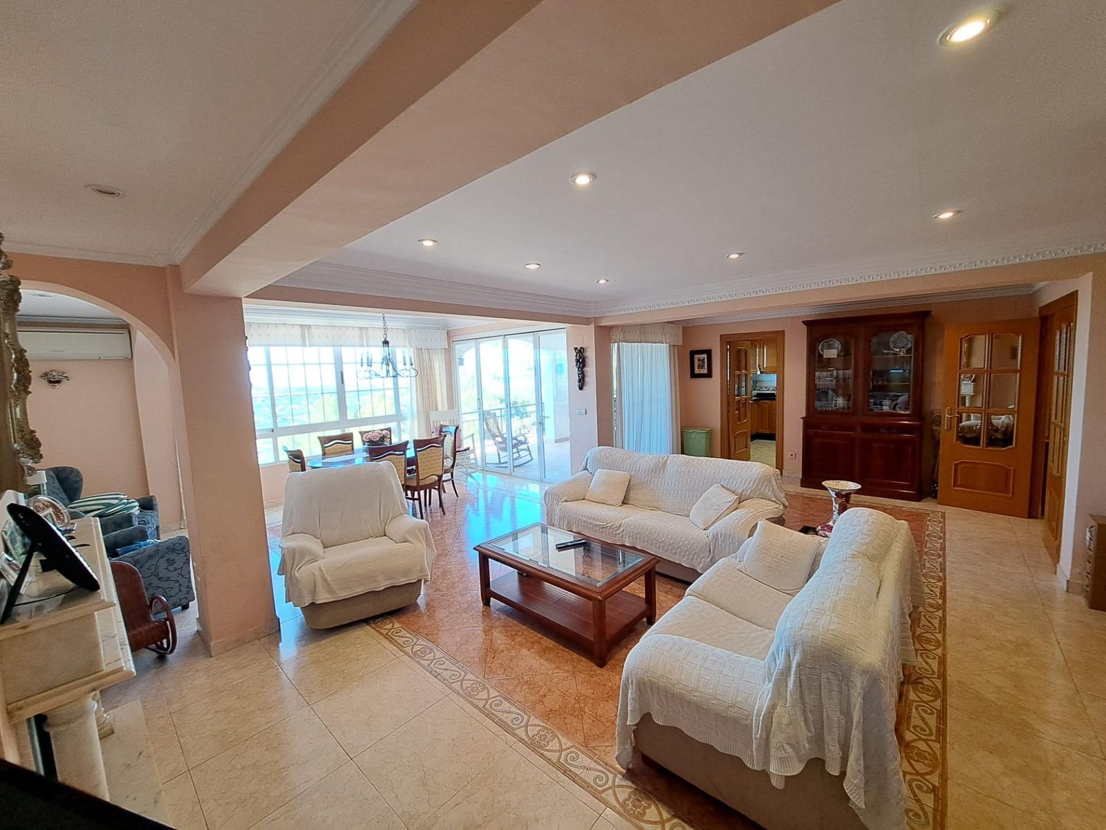 6 soveværelse Villa til salg i Alzira med swimmingpool garage - € 650.000 (Ref: 9163675)