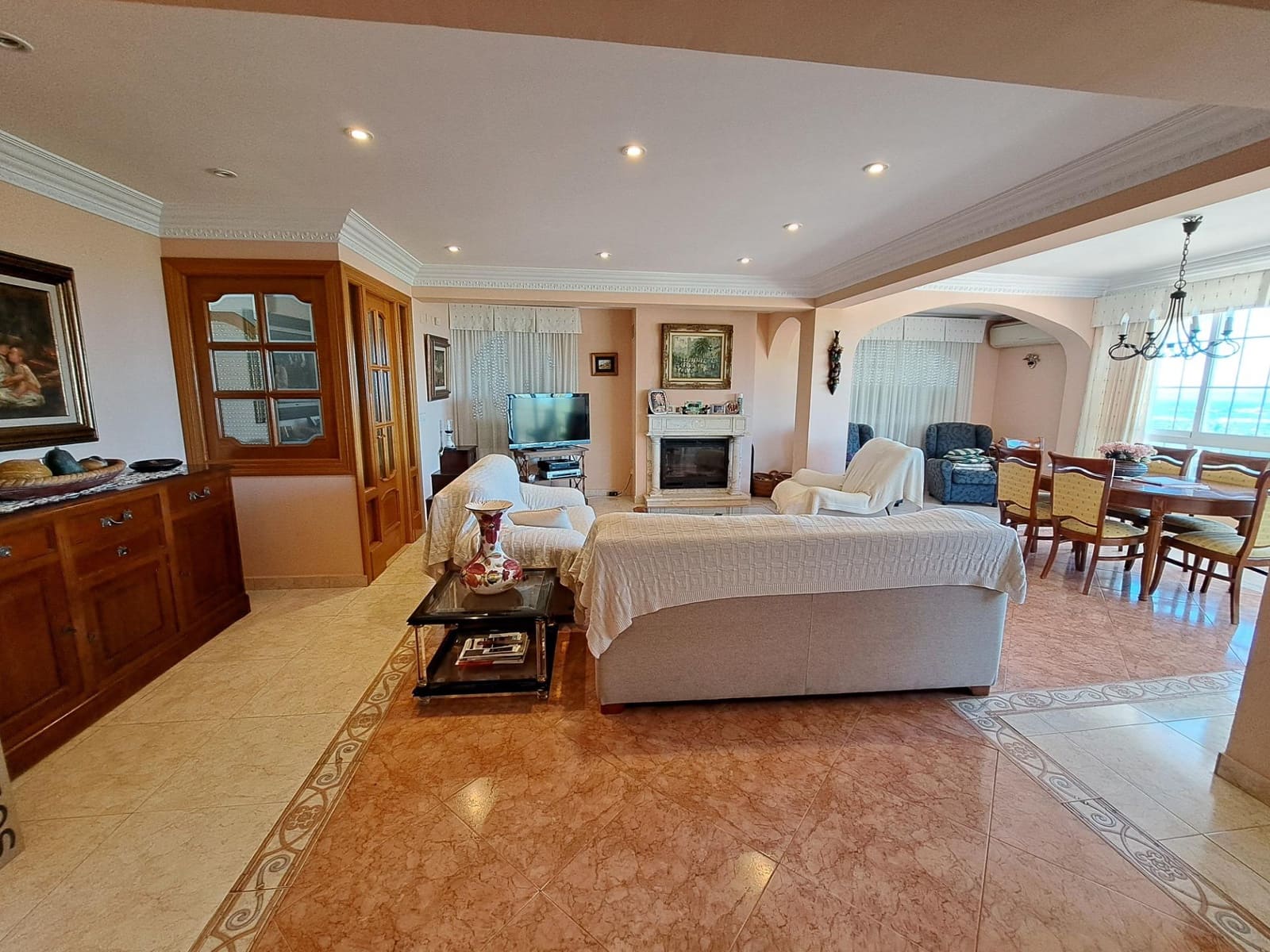 6 soveværelse Villa til salg i Alzira med swimmingpool garage - € 650.000 (Ref: 9163675)