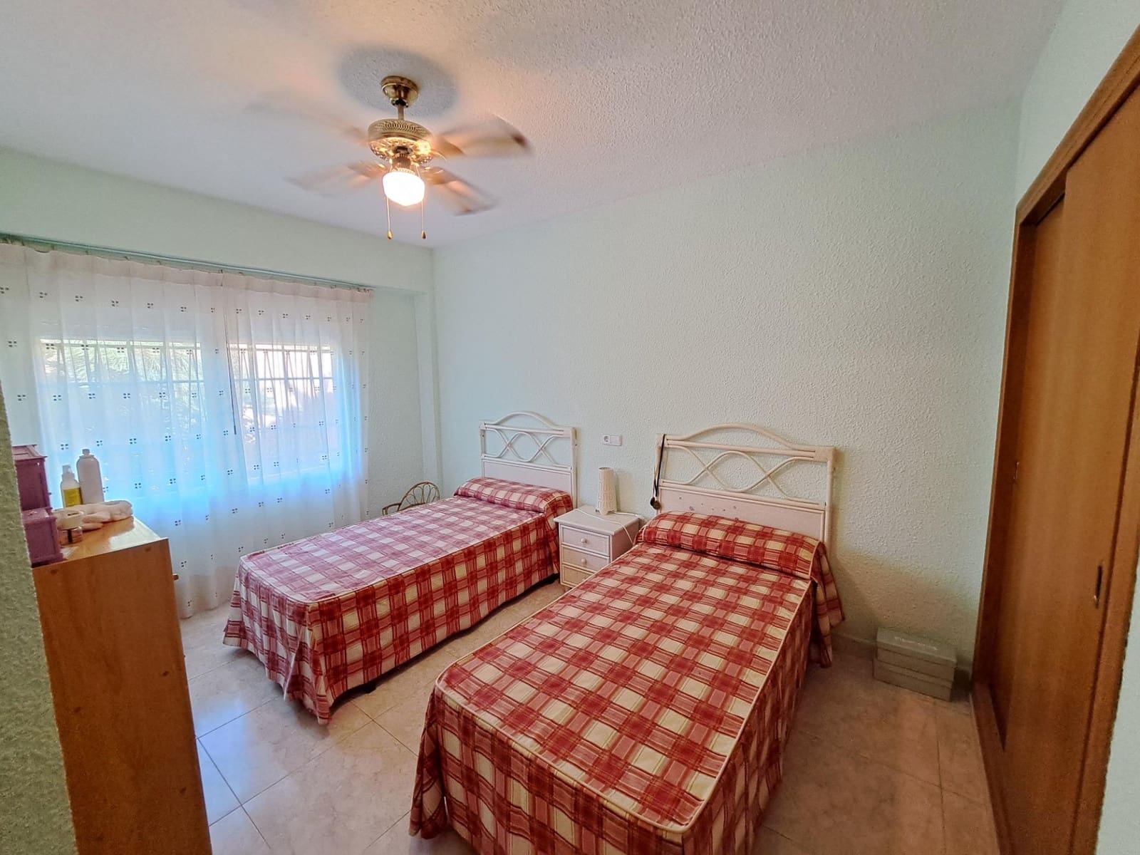 6 soveværelse Villa til salg i Alzira med swimmingpool garage - € 650.000 (Ref: 9163675)