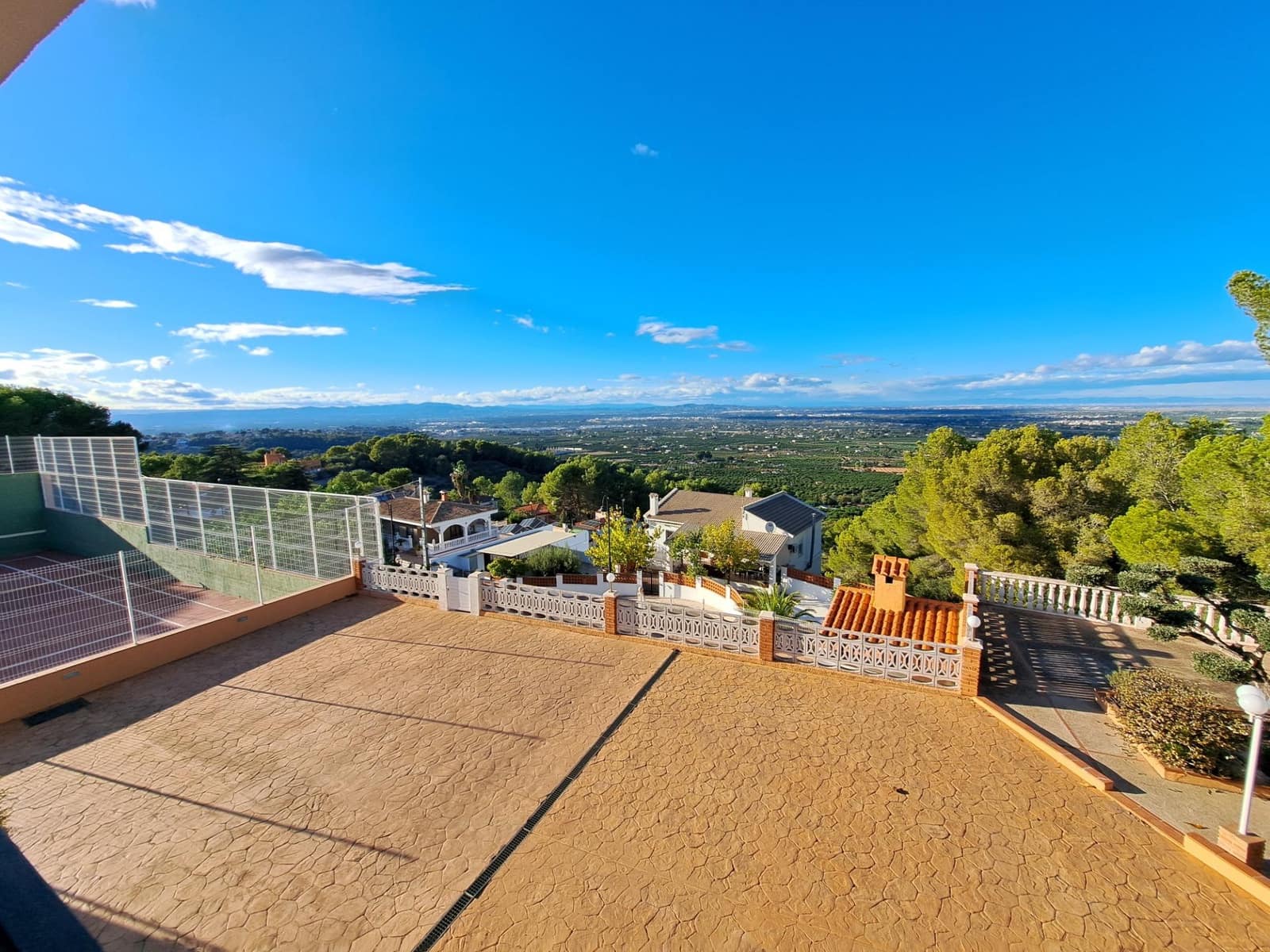 6 soveværelse Villa til salg i Alzira med swimmingpool garage - € 650.000 (Ref: 9163675)