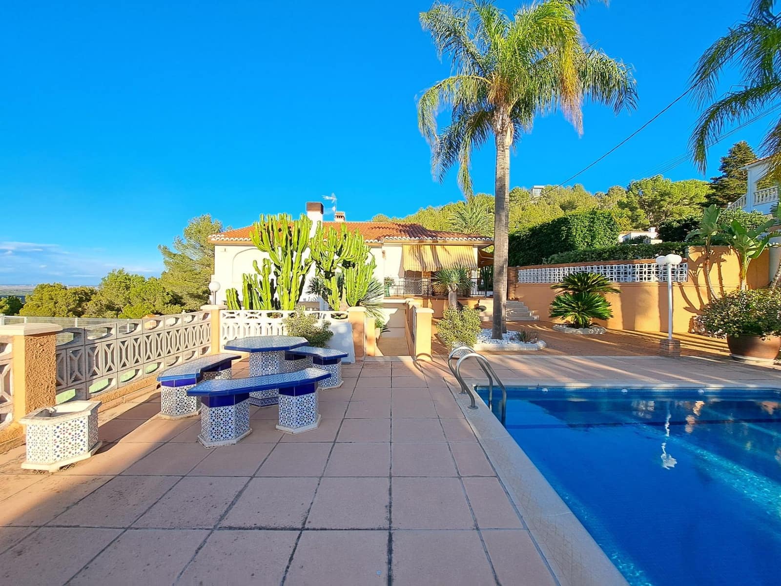 6 soveværelse Villa til salg i Alzira med swimmingpool garage - € 650.000 (Ref: 9163675)