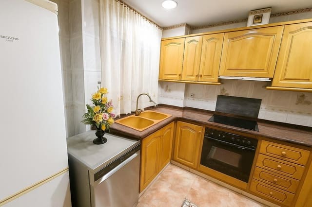 3 sypialnia Dom na sprzedaż w Carcaixent z garażem - 180 000 € (Ref: 9163676)