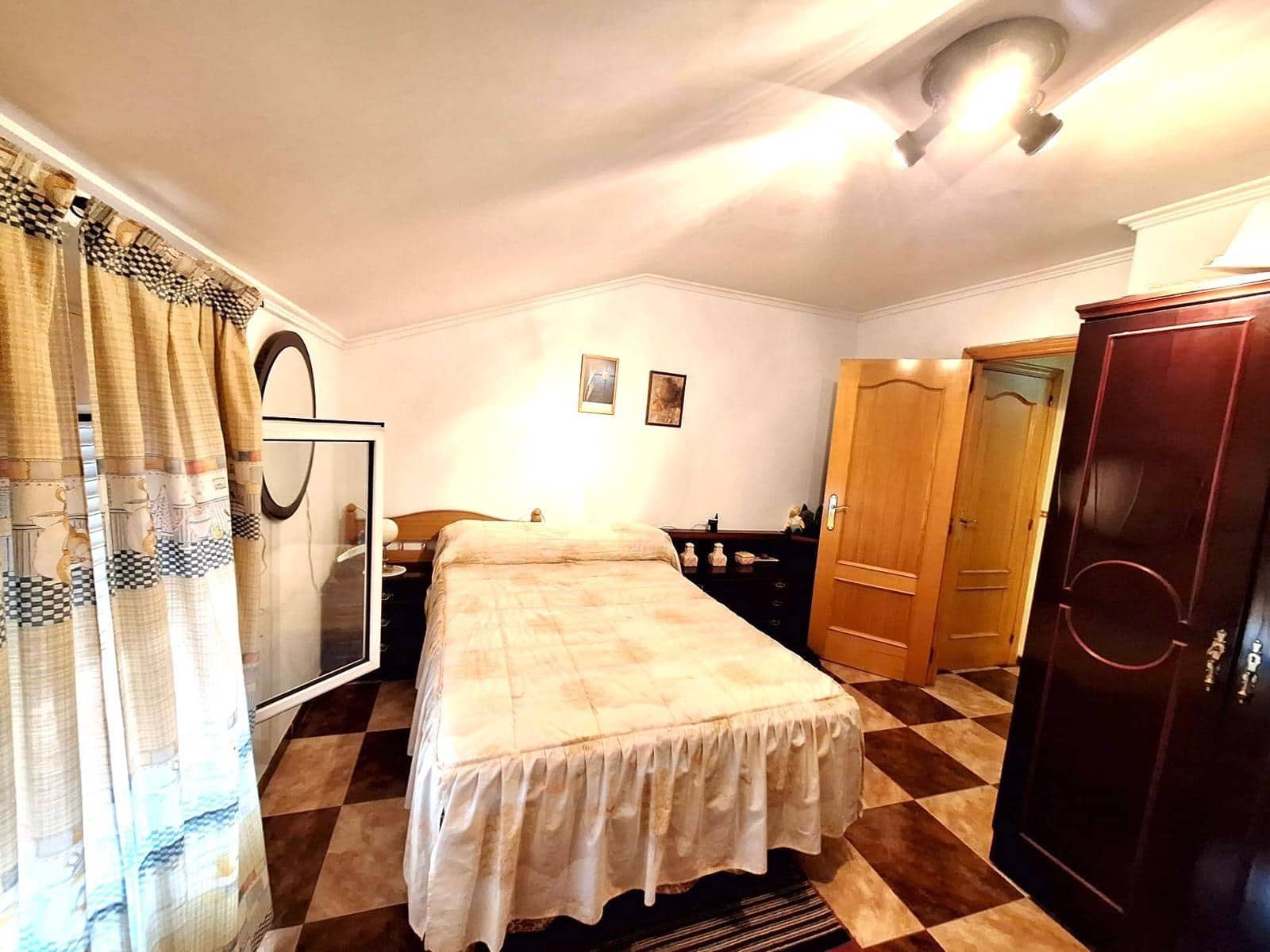 3 sypialnia Dom na sprzedaż w Carcaixent z garażem - 180 000 € (Ref: 9163676)