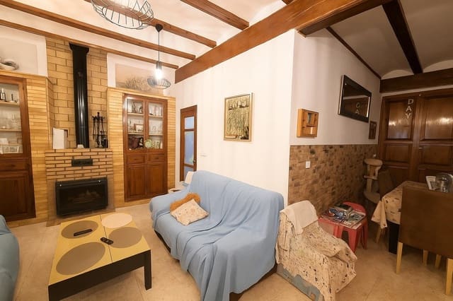 3 soveværelse Lejlighed til salg i Carcaixent - € 130.000 (Ref: 9169491)