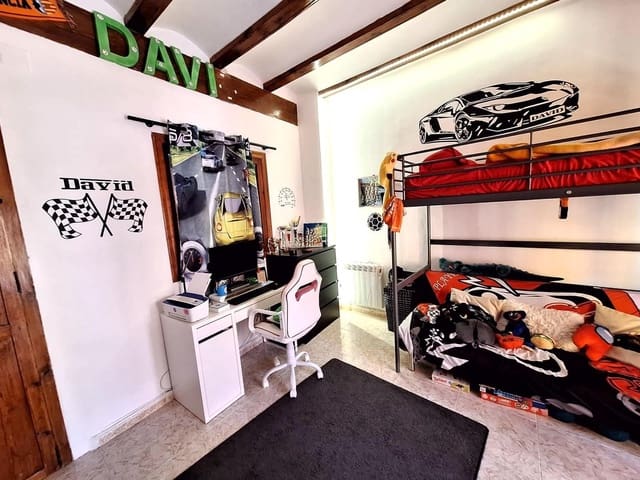 3 soveværelse Lejlighed til salg i Carcaixent - € 130.000 (Ref: 9169491)