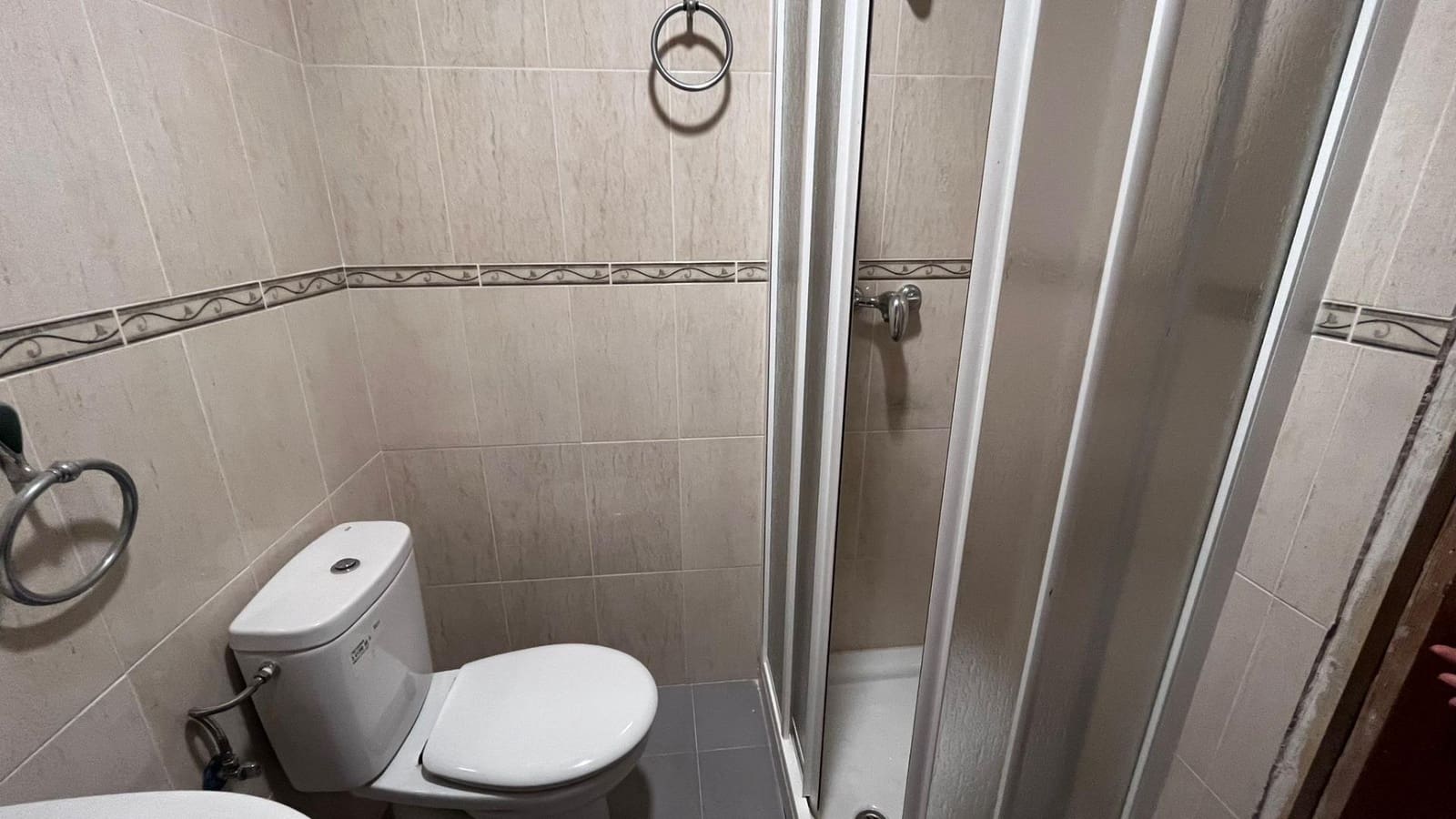 Erhverv til salg i Carcaixent - € 150.000 (Ref: 9183634)