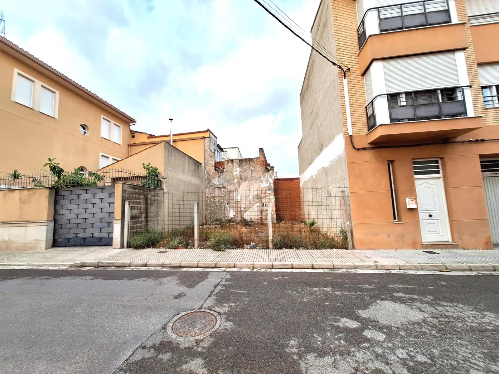 Bouwgrond te koop in La Pobla Llarga - € 50.000 (Ref: 9183639)