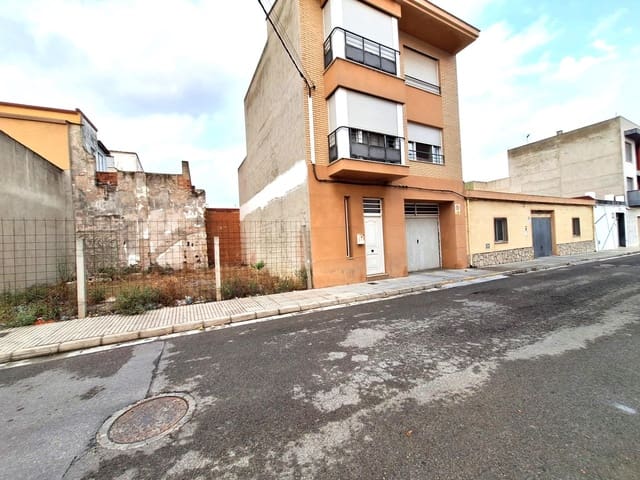 Building Plot for sale in La Pobla Llarga - € 50,000 (Ref: 9183639)