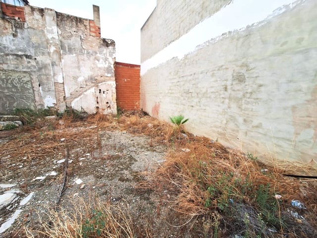 Building Plot for sale in La Pobla Llarga - € 50,000 (Ref: 9183639)