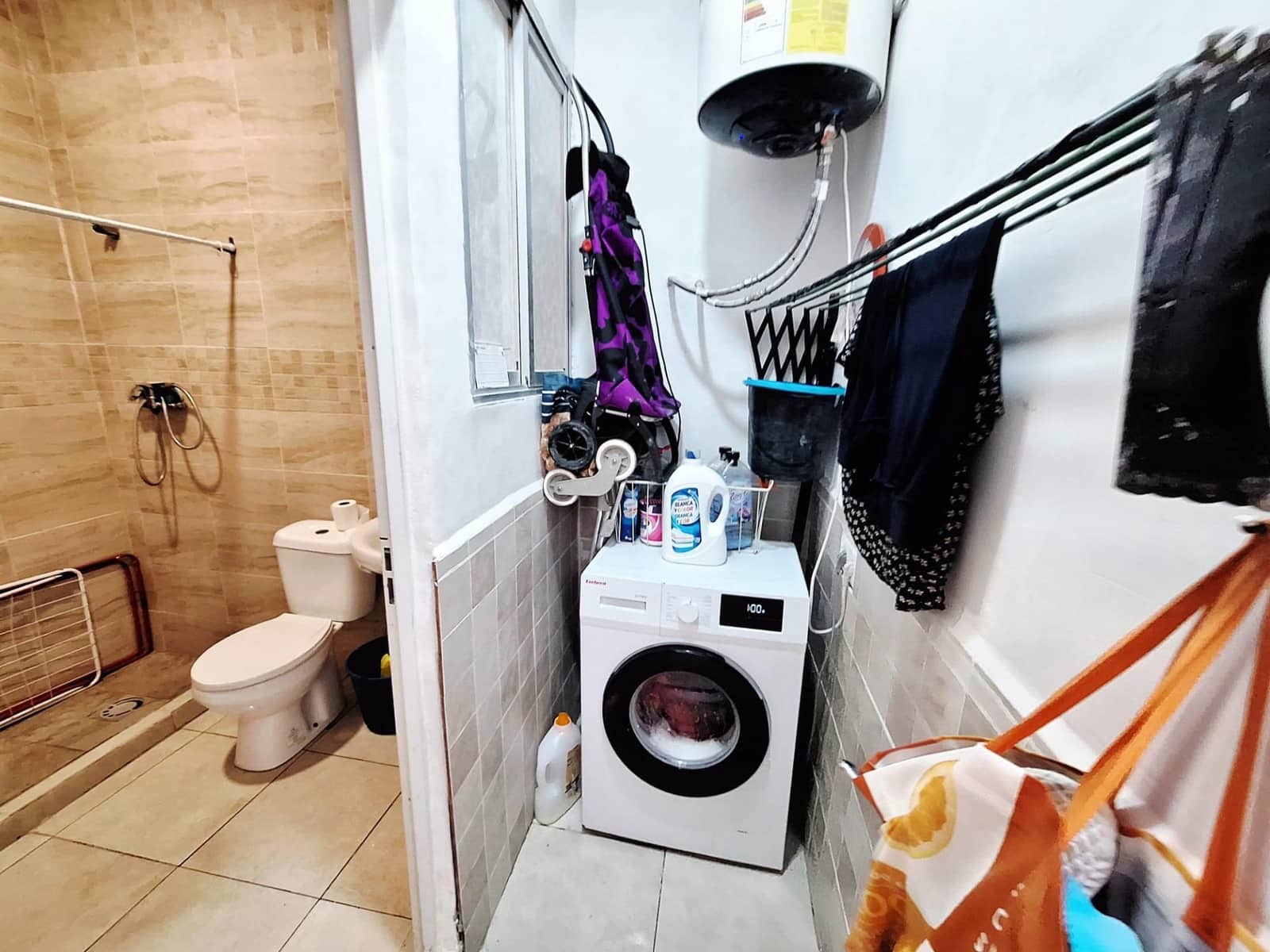 Casa de 4 habitaciones en Alzira en venta - 120.000 € (Ref: 9188396)