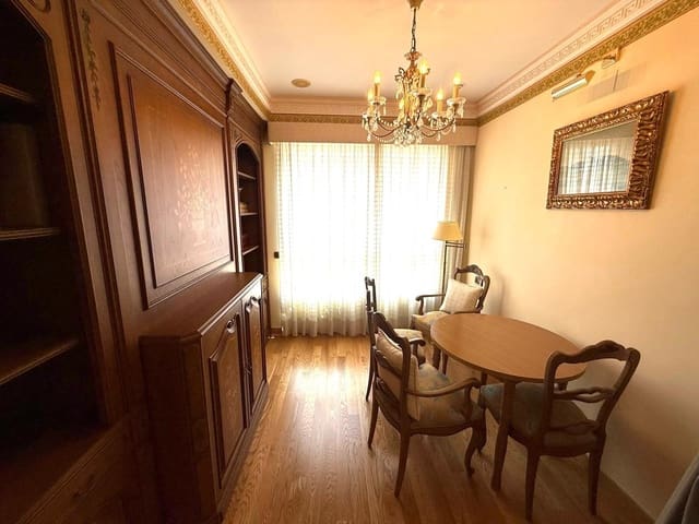 Piso de 3 habitaciones en Alzira en alquiler - 1.700 € (Ref: 9191024)