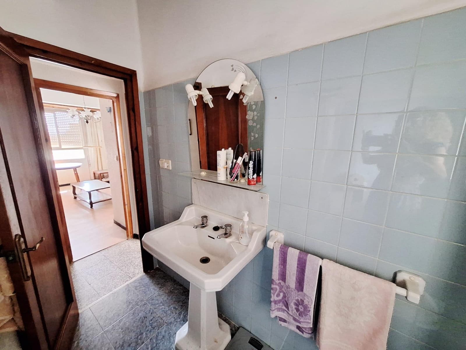 Piso de 4 habitaciones en Carcaixent en venta - 79.500 € (Ref: 9208266)