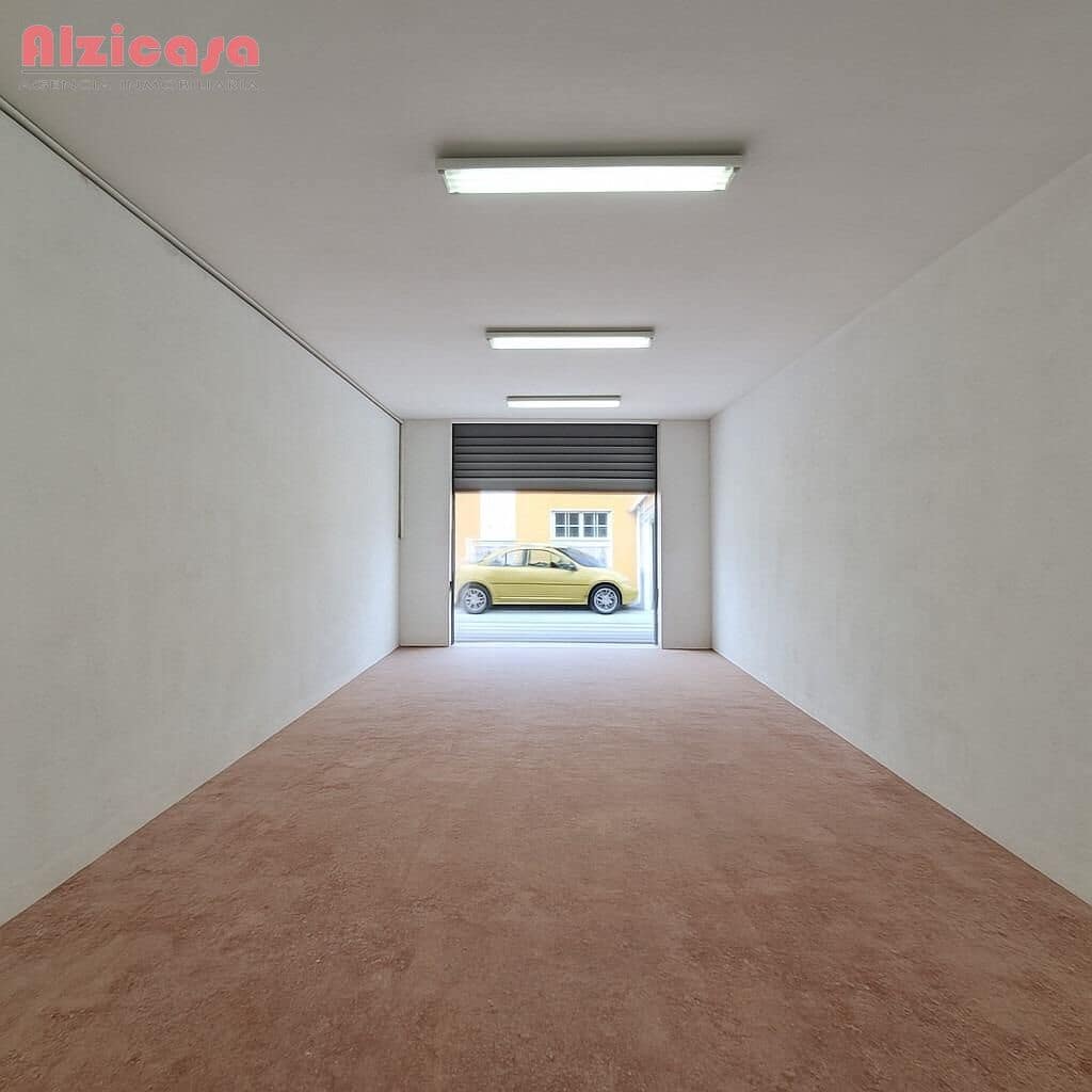 Comercial para venda em Alzira - 145 000 € (Ref: 9219895)