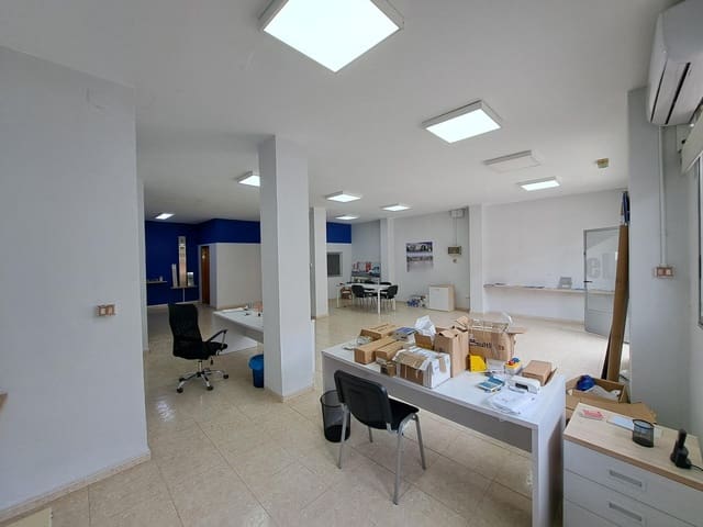Commercial for sale in Alzira - € 145,000 (Ref: 9219895)