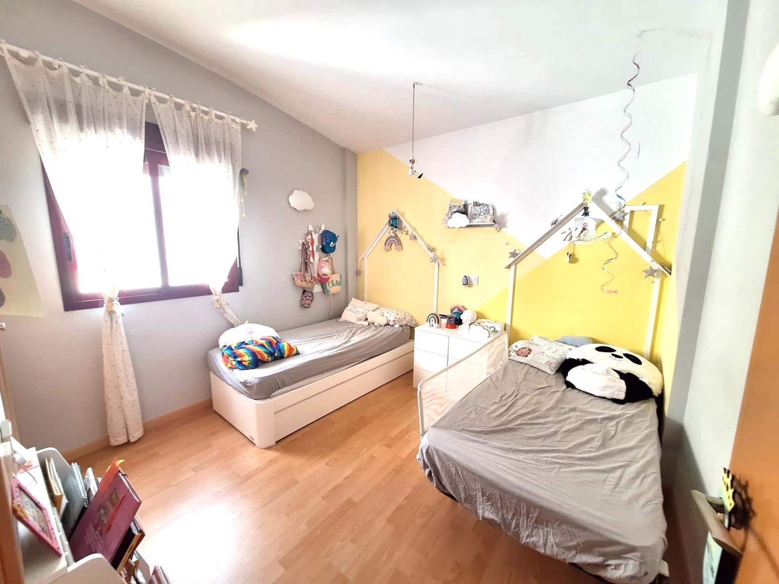 4 bedroom Penthouse for sale in Alzira - € 240,000 (Ref: 9236853)