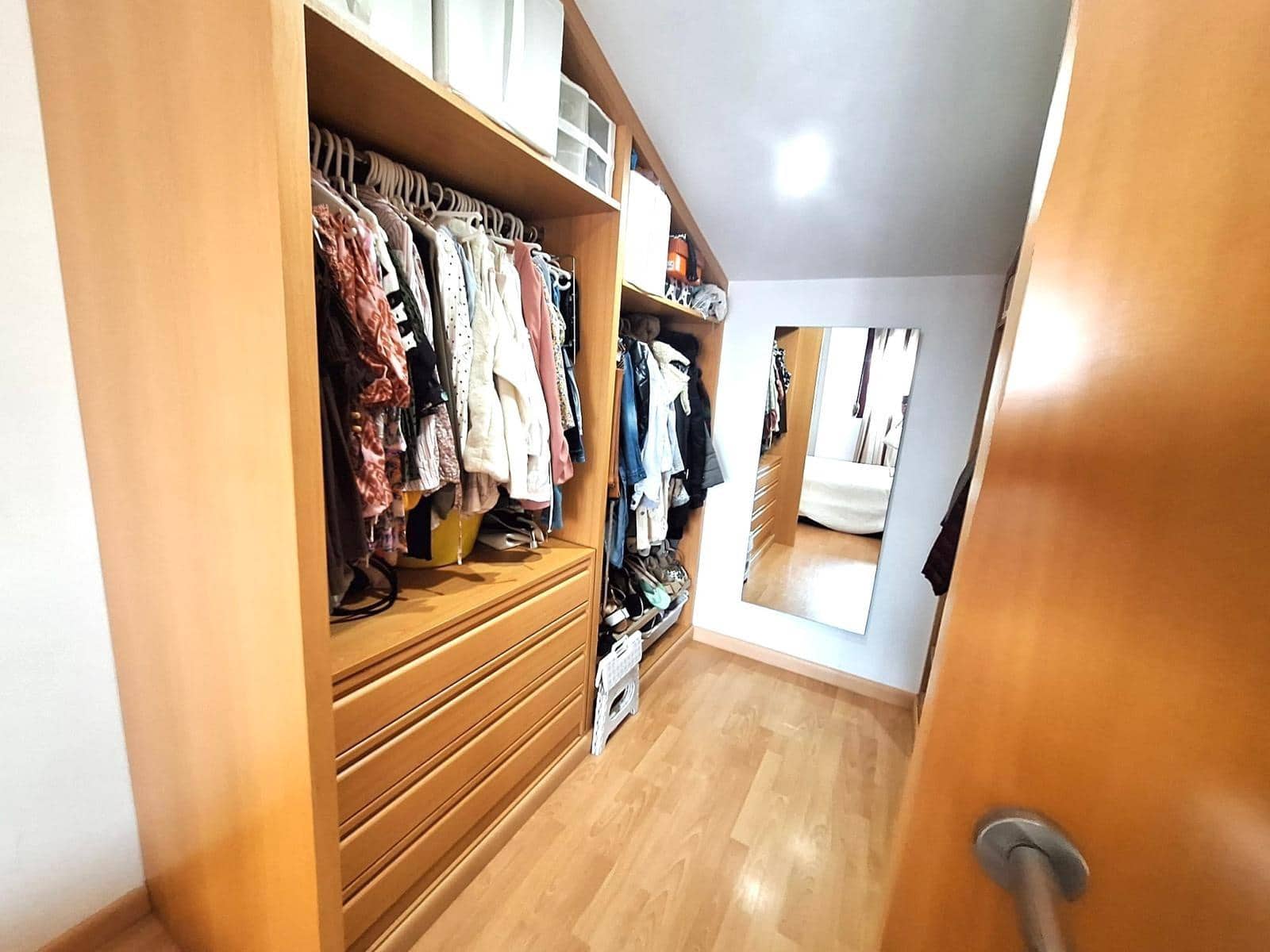 4 bedroom Penthouse for sale in Alzira - € 240,000 (Ref: 9236853)