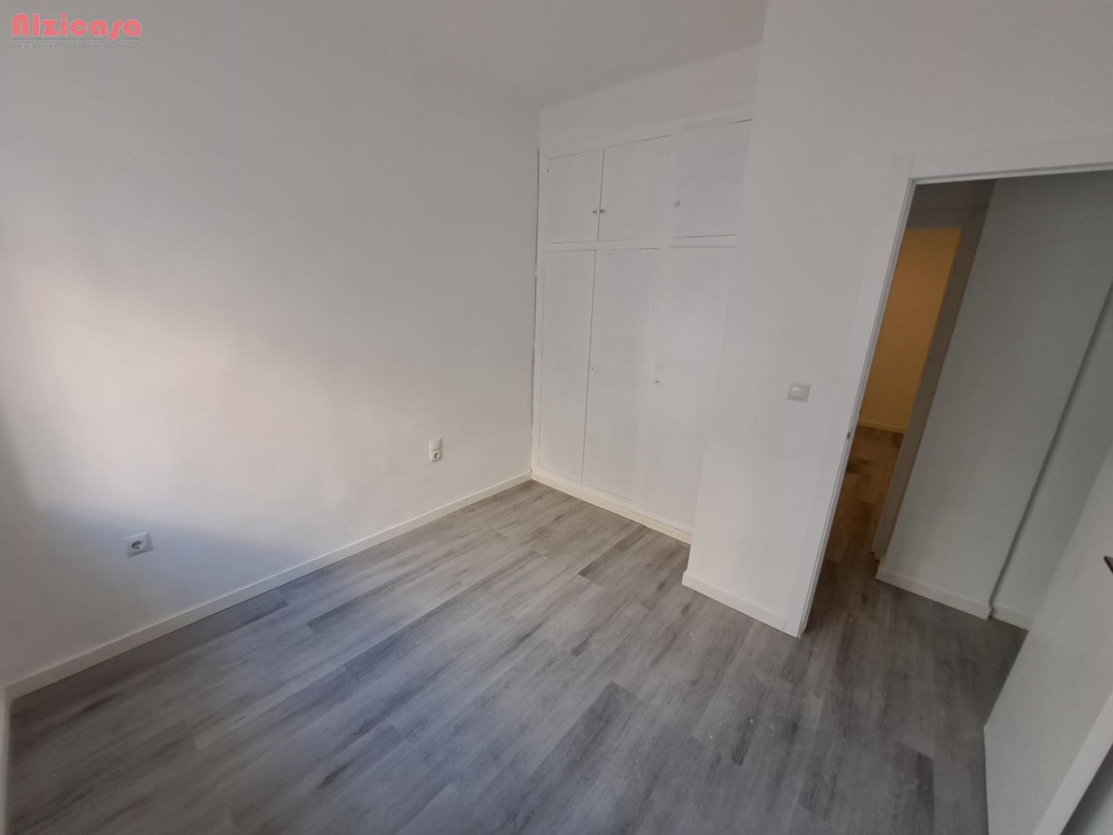 4 soveværelse Byhus til salg i Carcaixent - € 169.000 (Ref: 9236854)