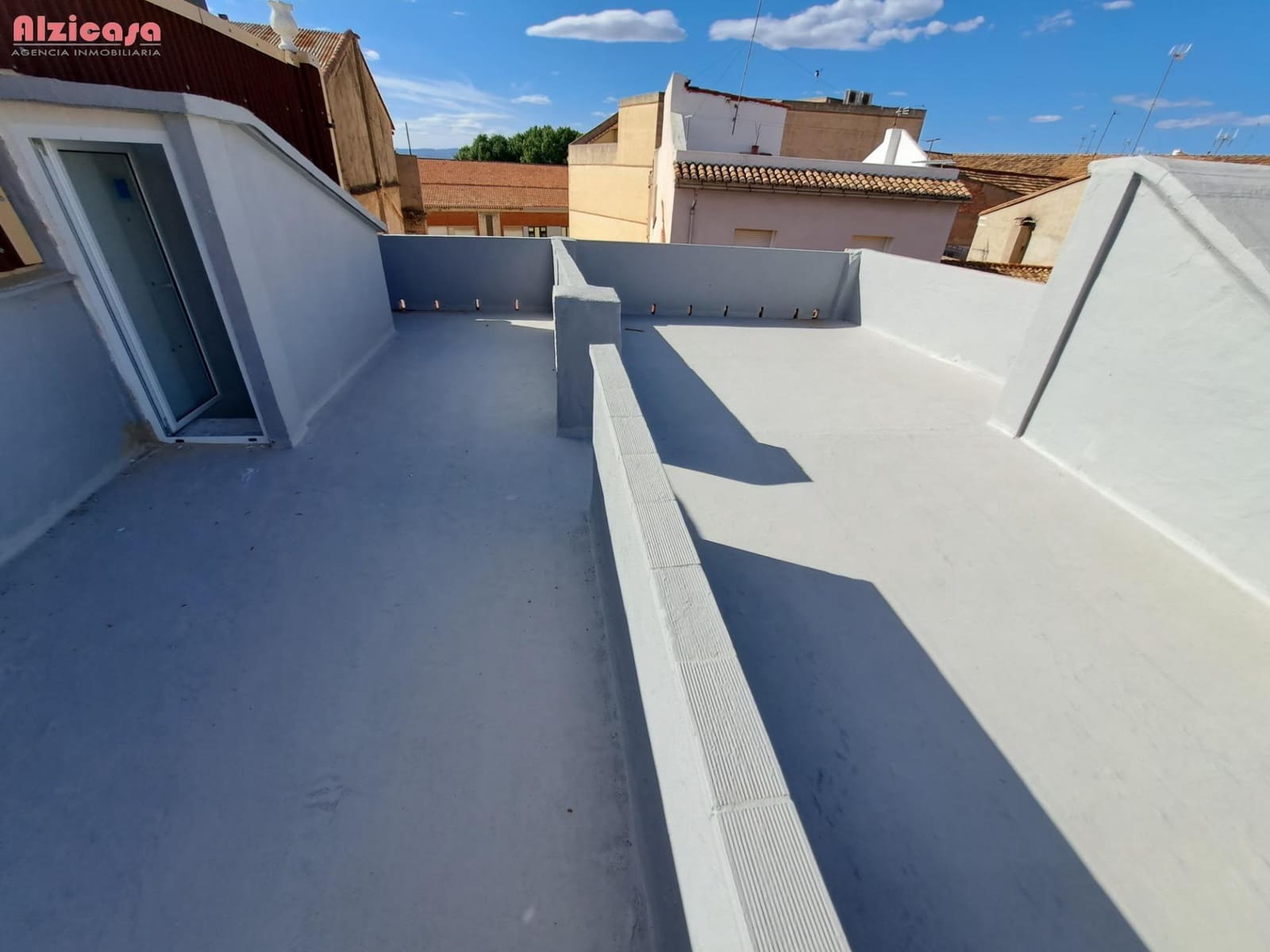 4 soveværelse Byhus til salg i Carcaixent - € 169.000 (Ref: 9236854)