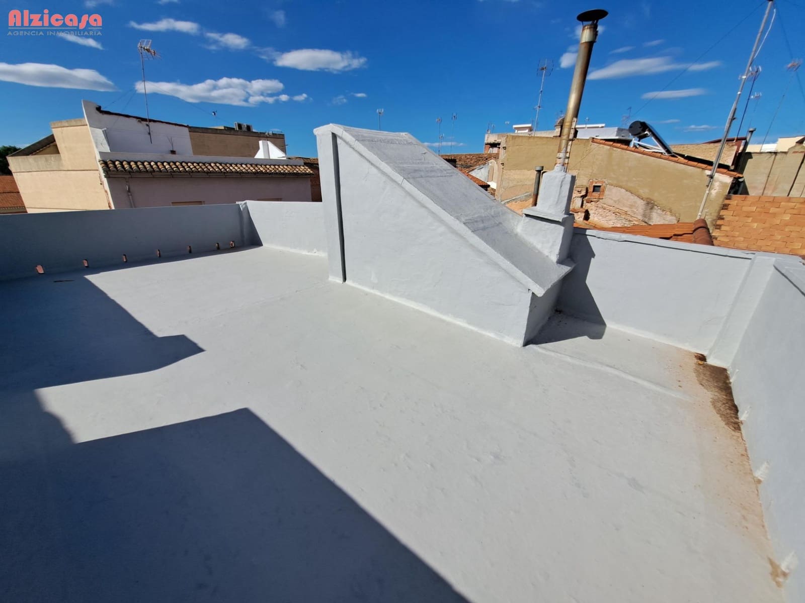 4 soveværelse Byhus til salg i Carcaixent - € 169.000 (Ref: 9236854)